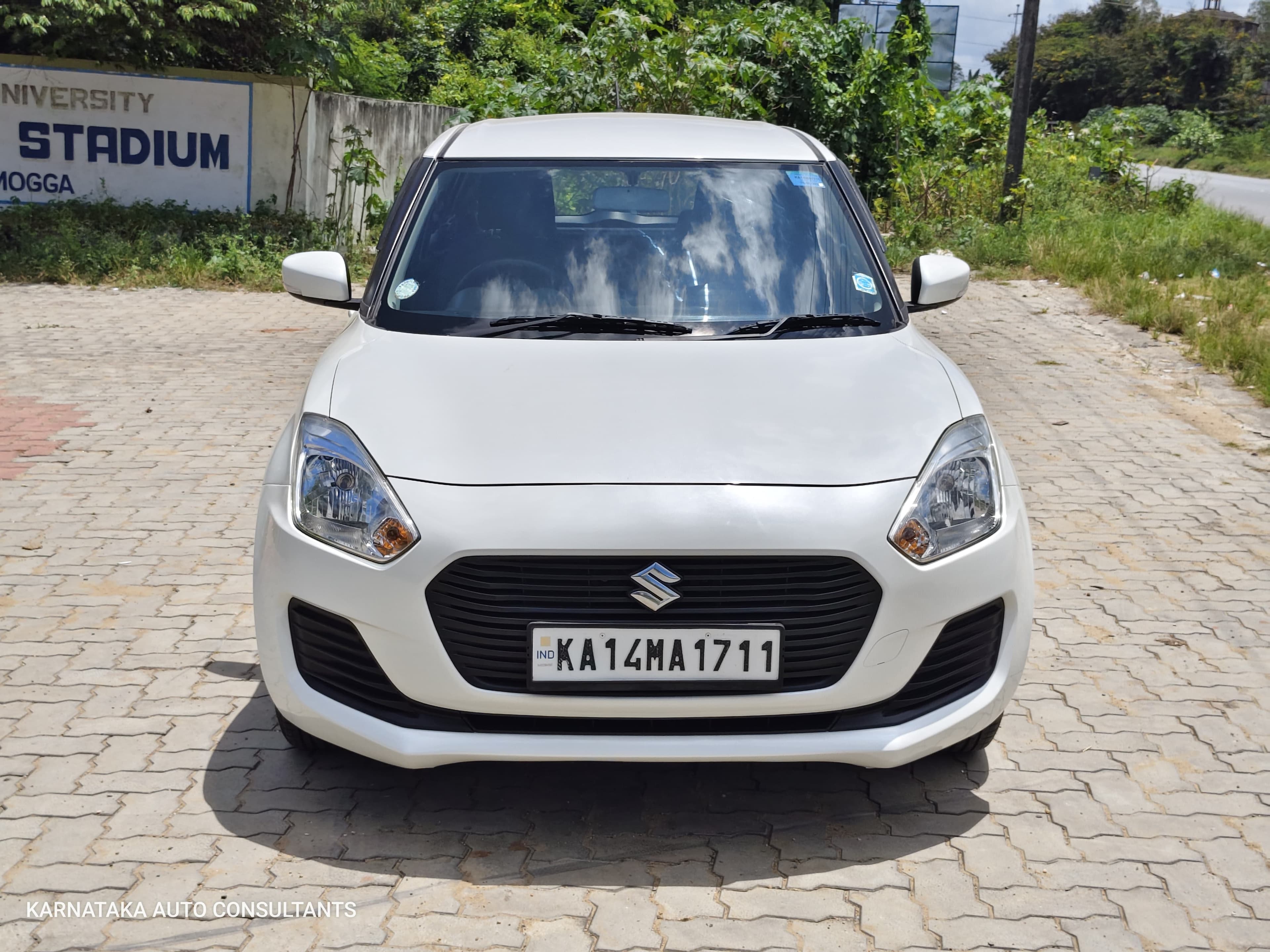2021 Maruti Suzuki Swift VXI